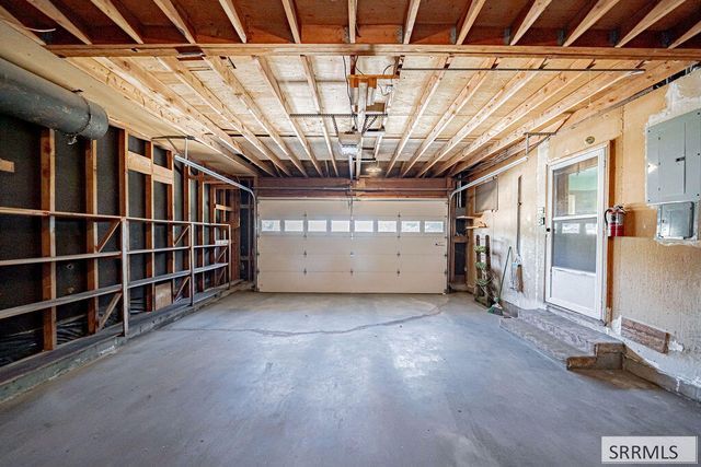 3050 E Iona Road, Idaho Falls, ID 83401
