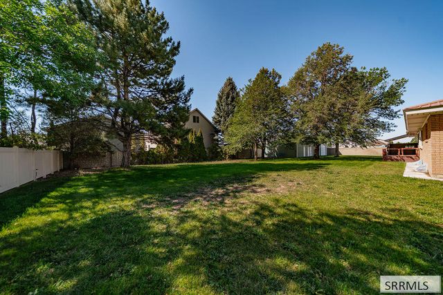 3050 E Iona Road, Idaho Falls, ID 83401