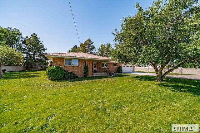 3050 E Iona Road, Idaho Falls, ID 83401
