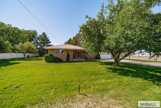 3050 E Iona Road, Idaho Falls, ID 83401