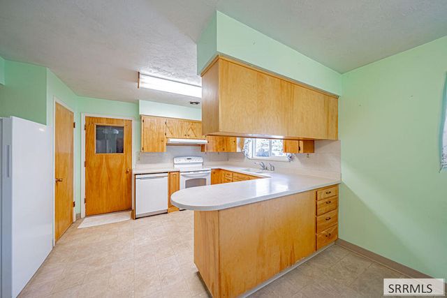 3050 E Iona Road, Idaho Falls, ID 83401