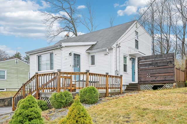 336 Rockland Avenue, Manchester, NH 03102