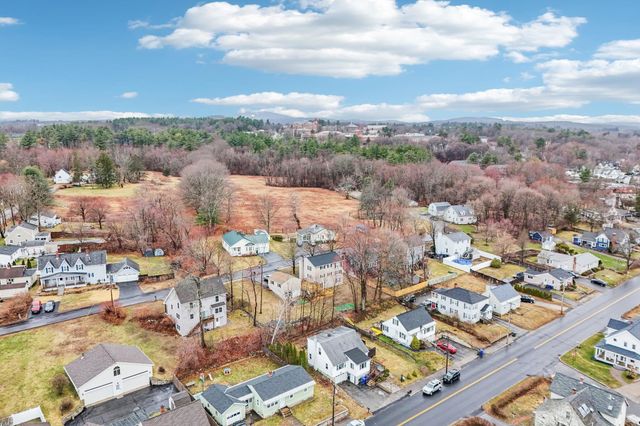 336 Rockland Avenue, Manchester, NH 03102