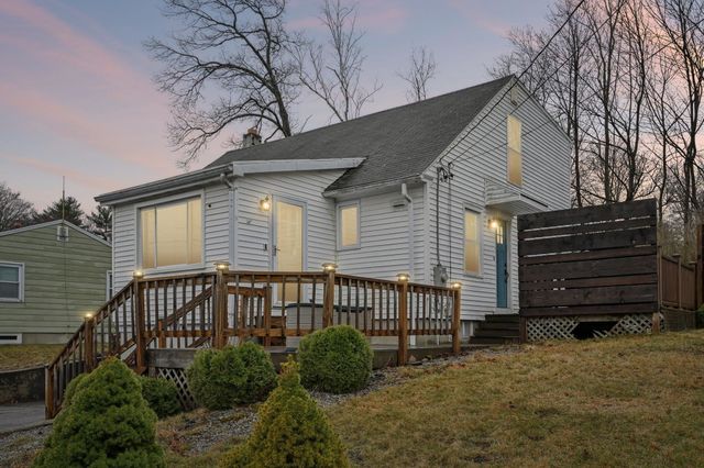 336 Rockland Avenue, Manchester, NH 03102