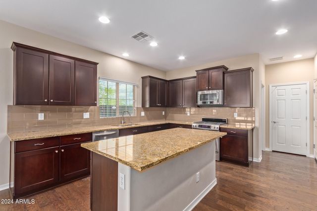 21244 N 36TH Place, Phoenix, AZ 85050