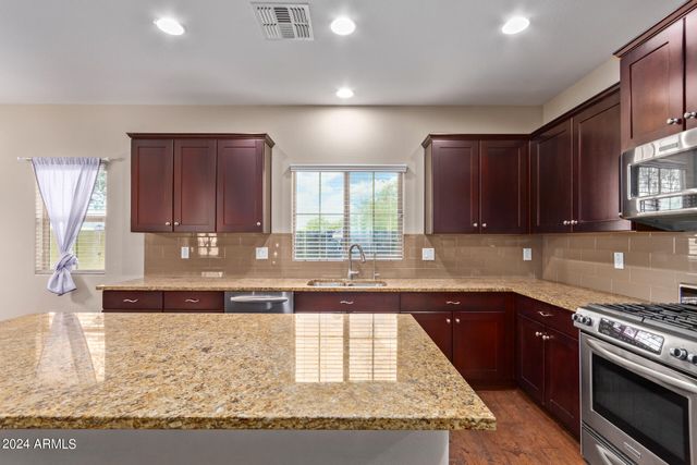 21244 N 36TH Place, Phoenix, AZ 85050