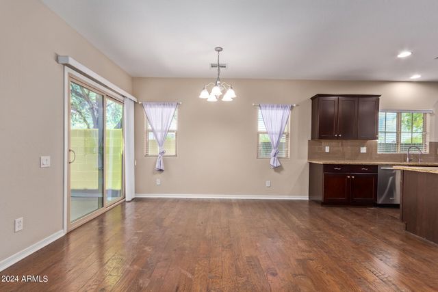 21244 N 36TH Place, Phoenix, AZ 85050