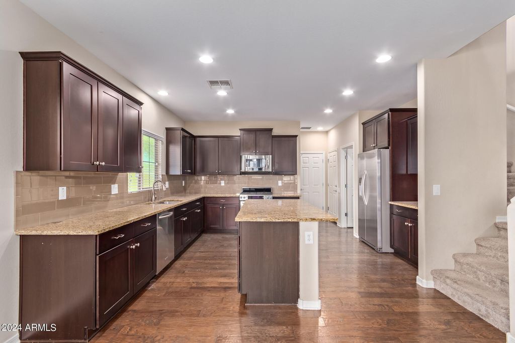 21244 N 36TH Place, Phoenix, AZ 85050 — photo 4