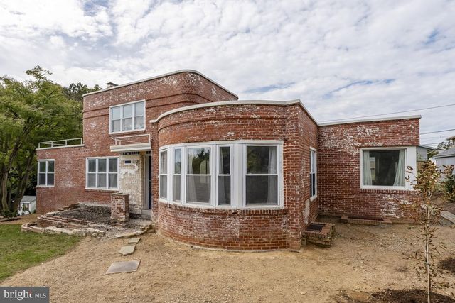 429 DEVON TER, Reading, PA 19607