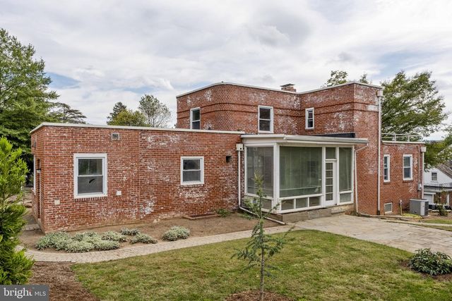 429 DEVON TER, Reading, PA 19607