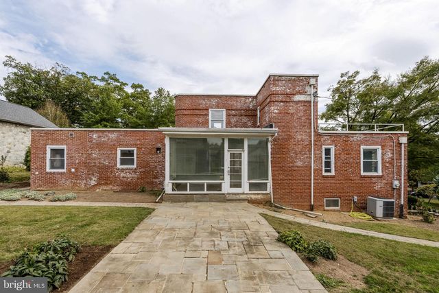 429 DEVON TER, Reading, PA 19607