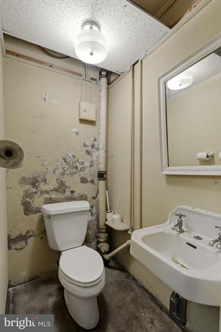 429 DEVON TER, Reading, PA 19607