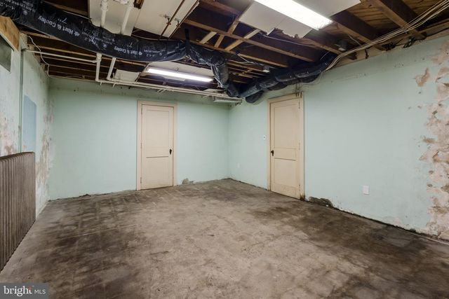 429 DEVON TER, Reading, PA 19607