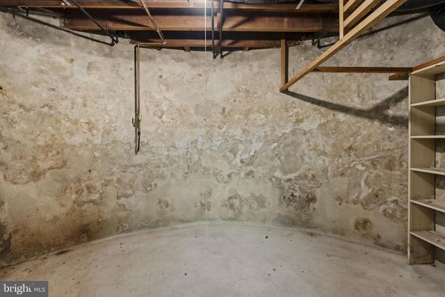 429 DEVON TER, Reading, PA 19607