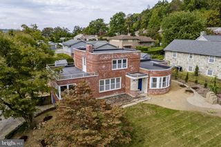 429 DEVON TER, Reading, PA 19607