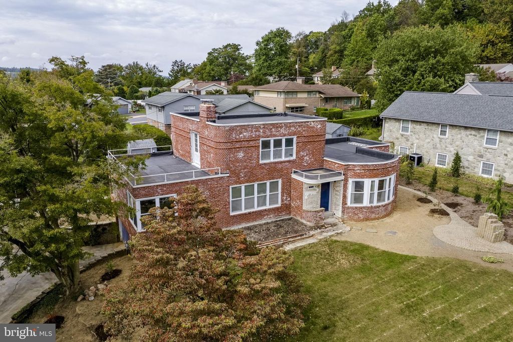 429 DEVON TER, Reading, PA 19607