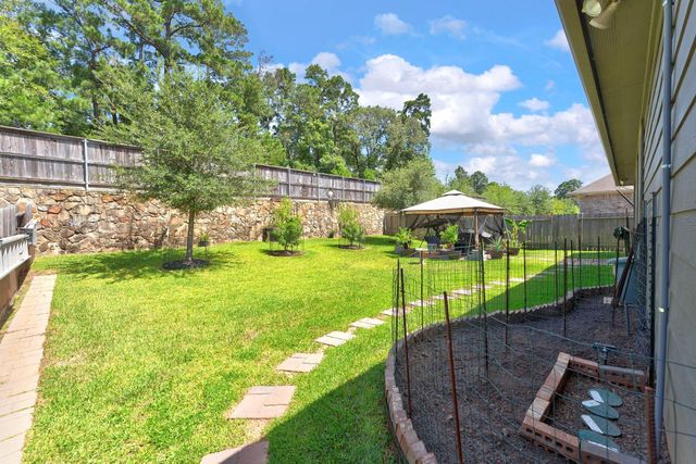 5835 Brimstone Hill Lane, Conroe, TX 77304