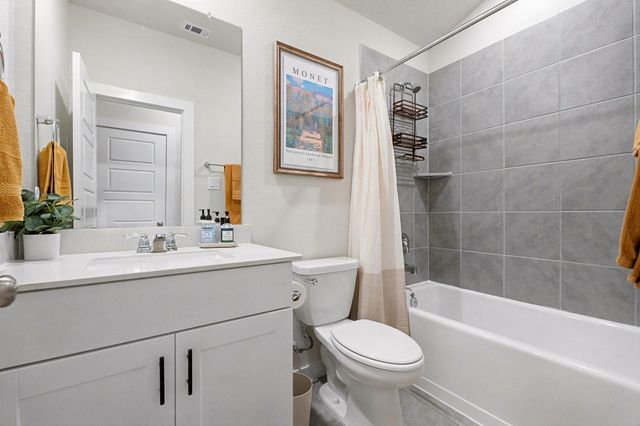 12014 Silver Moon Lane, Baytown, TX 77523