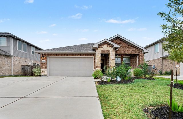 12014 Silver Moon Lane, Baytown, TX 77523