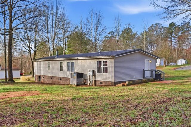 409 W Bagwell Road, Liberty, SC 29657
