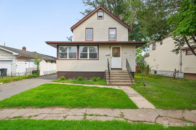 742 Dunellen Avenue, Dunellen, NJ 08812