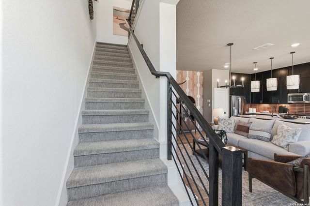 2210 Briggs Summit, San Antonio, TX 78245