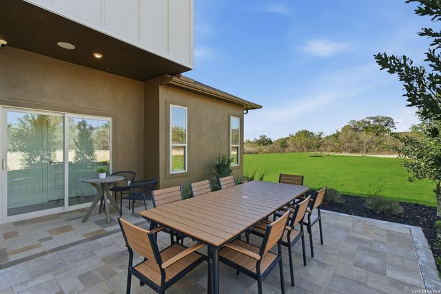 2210 Briggs Summit, San Antonio, TX 78245