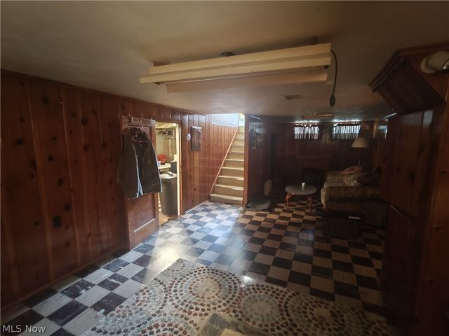 15717 Munn Road, Cleveland, OH 44111