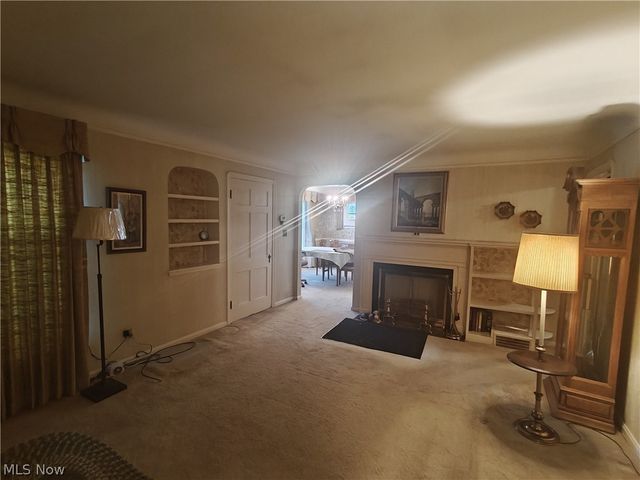 15717 Munn Road, Cleveland, OH 44111