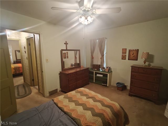 15717 Munn Road, Cleveland, OH 44111