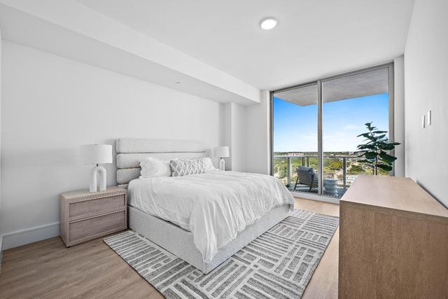 220 Lake Shore Drive 1413, Lake Park, FL 33403