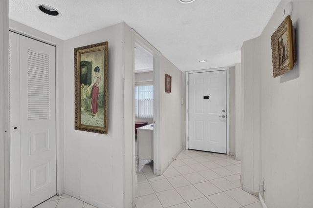1703 Andros Isle M3, Coconut Creek, FL 33066