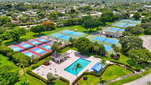 1703 Andros Isle M3, Coconut Creek, FL 33066