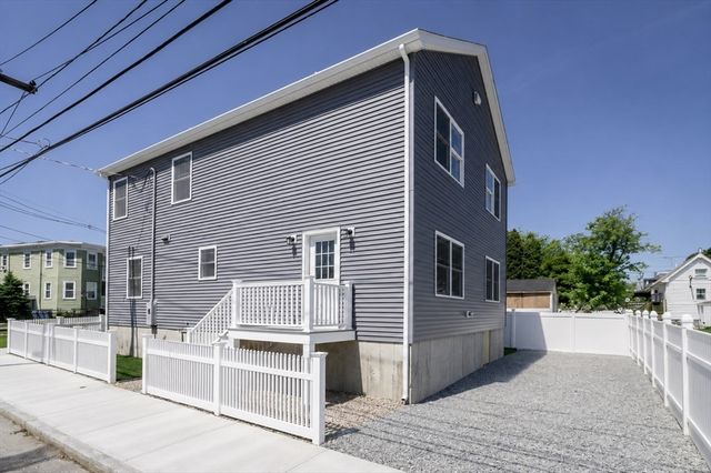 36 Floyd St, Revere, MA 02151