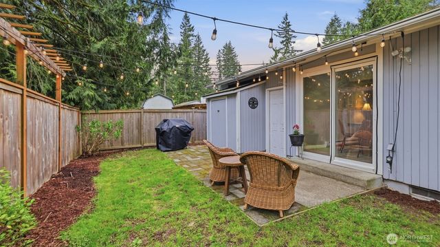 840 211th Place NE, Sammamish, WA 98074
