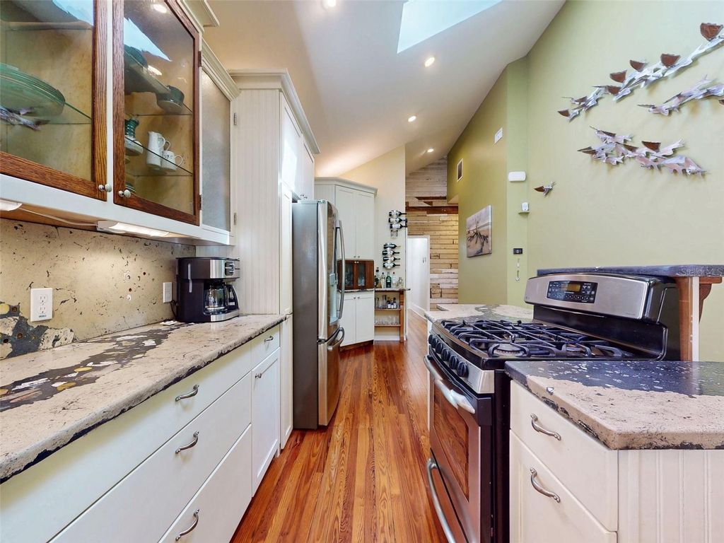 Image 11 of property listing at 536 FAULKNER STREET, New Smyrna Beach, FL 32168