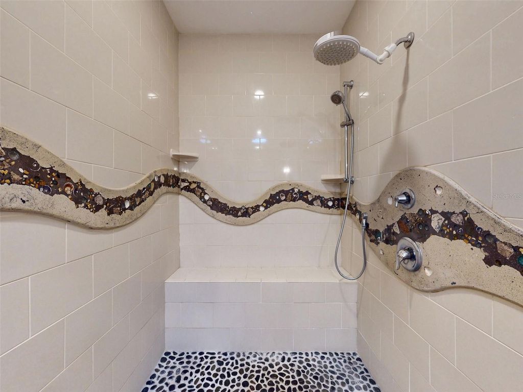 Image 20 of property listing at 536 FAULKNER STREET, New Smyrna Beach, FL 32168