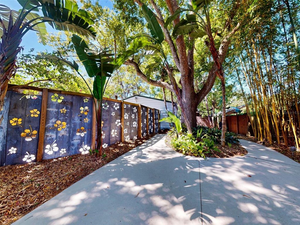 Image 39 of property listing at 536 FAULKNER STREET, New Smyrna Beach, FL 32168