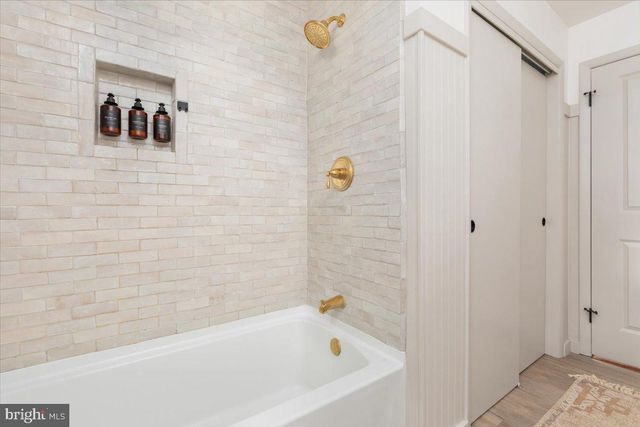 32 CHEERFUL FAYE DR, Inwood, WV 25428