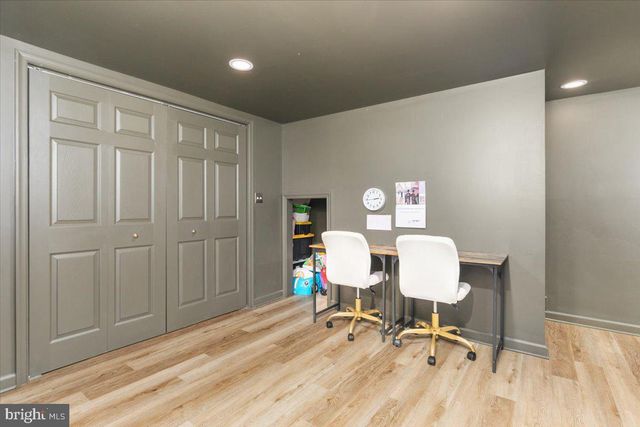 32 CHEERFUL FAYE DR, Inwood, WV 25428