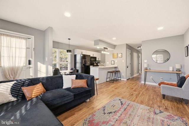 1107 NEW YORK AVE, Martinsburg, WV 25401