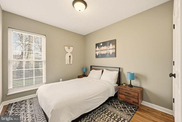 1107 NEW YORK AVE, Martinsburg, WV 25401