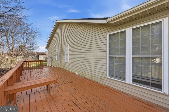 1107 NEW YORK AVE, Martinsburg, WV 25401