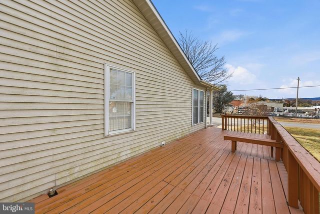 1107 NEW YORK AVE, Martinsburg, WV 25401