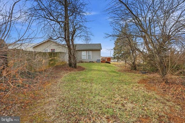 1107 NEW YORK AVE, Martinsburg, WV 25401