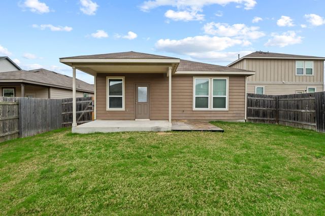 175 Eves Necklace DR, Buda, TX 78610