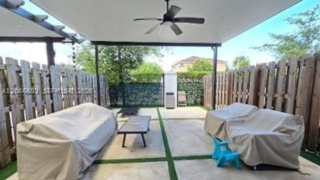 10819 SW 232nd Ter, Homestead, FL 33032