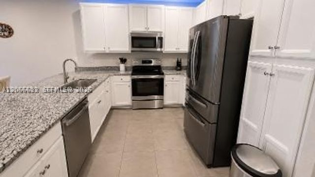 10819 SW 232nd Ter, Homestead, FL 33032