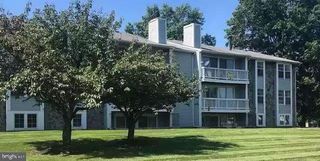 160 KENWOOD DR, Sicklerville, NJ 08081