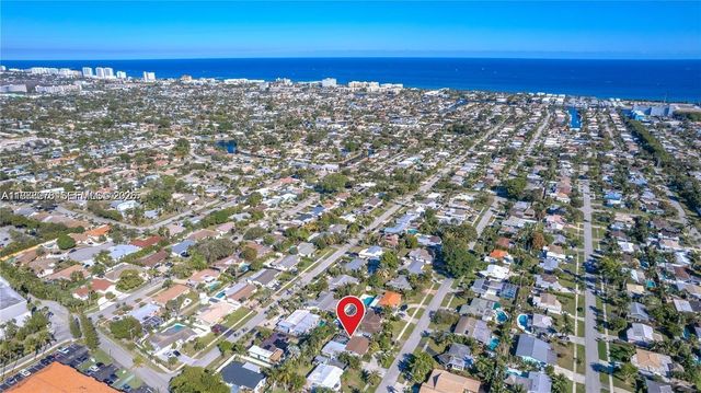 809 SE 14th Dr, Deerfield Beach, FL 33441